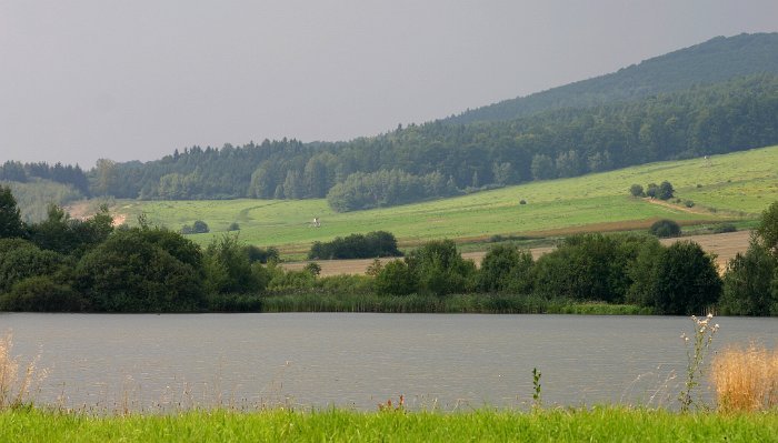 Krajina v okolí Hadravy